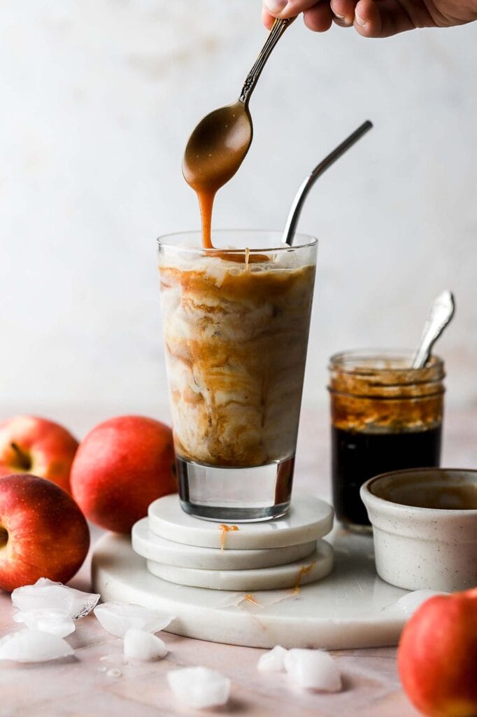 drizzle the spiced caramel