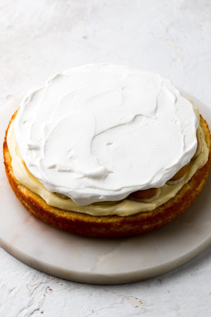 whipped cream on top of vanilla wafers