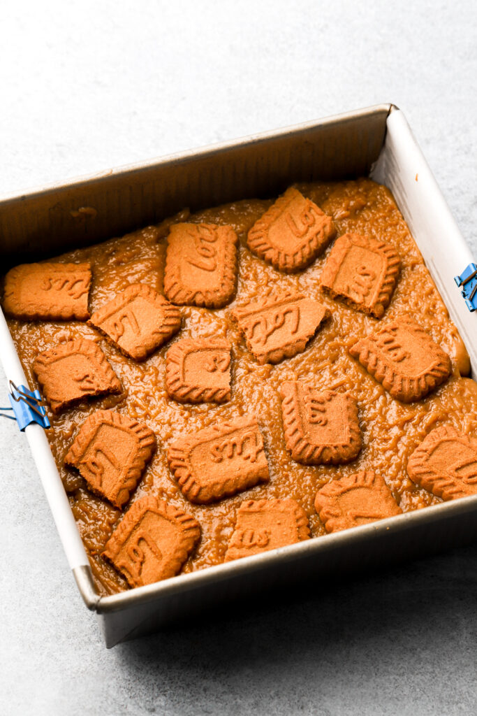 top with second half of batter and cookies
