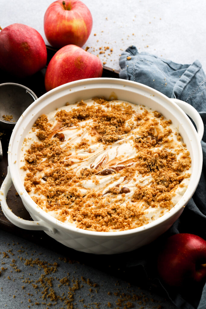 apple ice cream with graham streusel on top