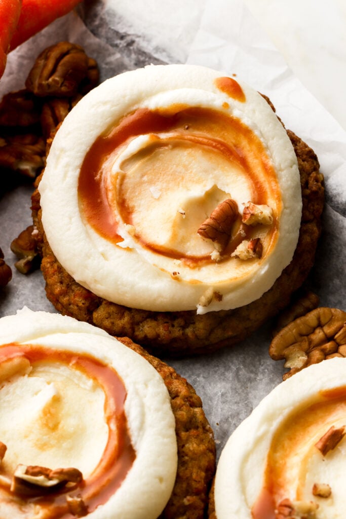 close up of carrot cake cookies