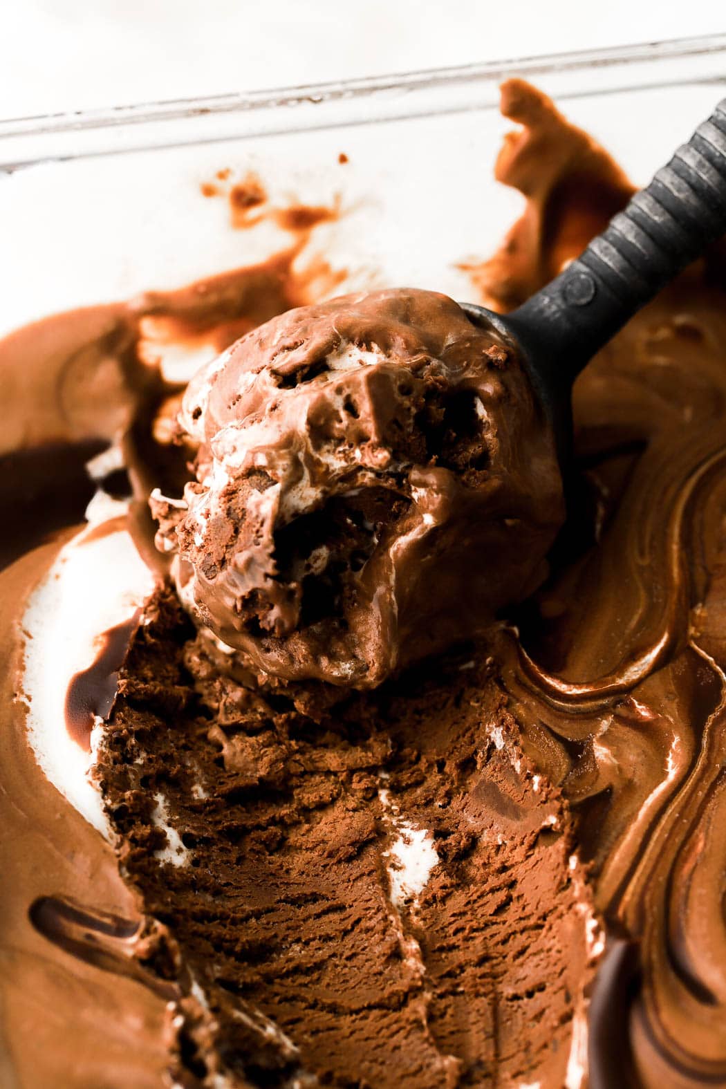 chocolate marshmallow ice cream