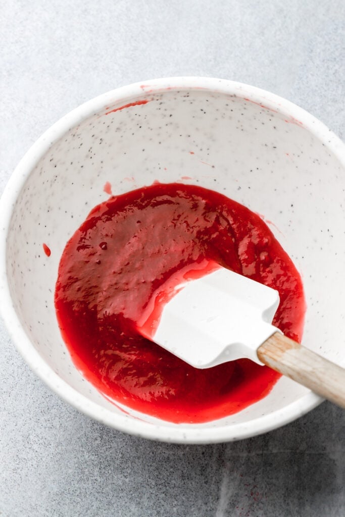 finished seedless raspberry cake filling