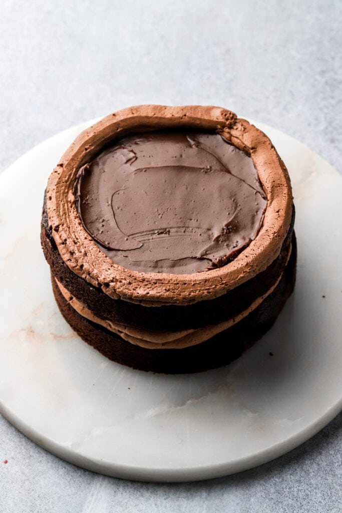chocolate cake with chocolate ganache 