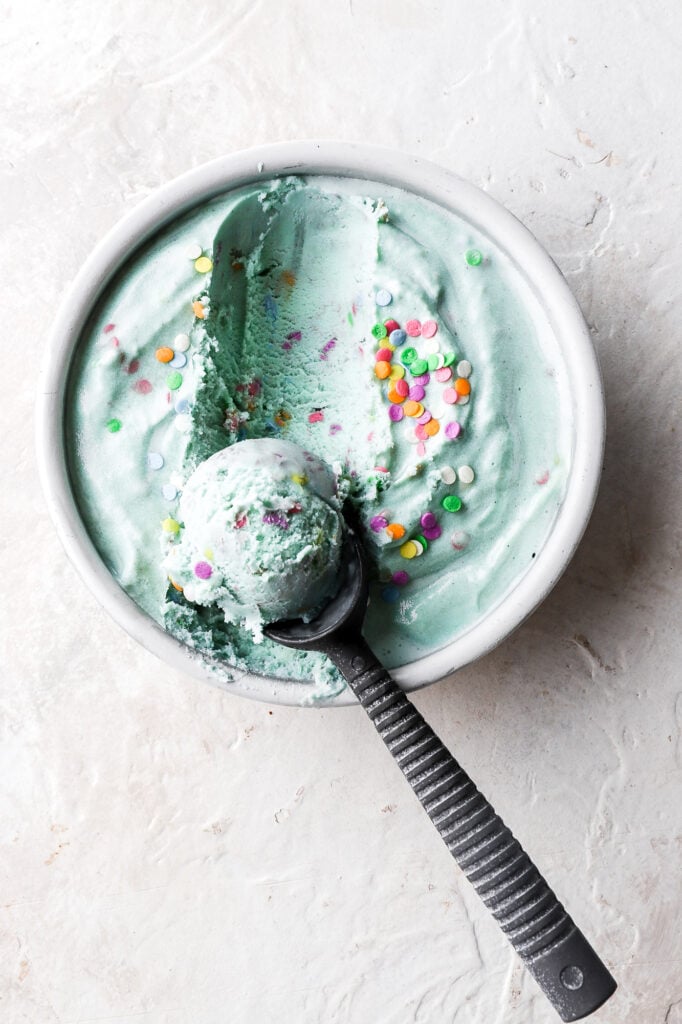 cotton candy ice cream with ice scooper
