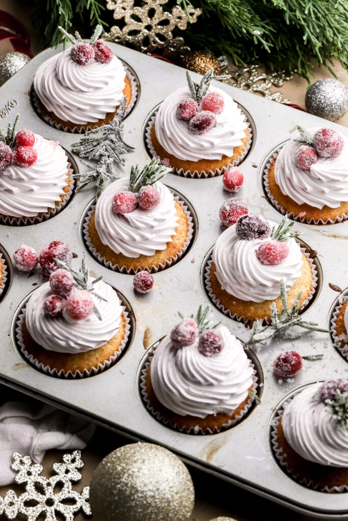 cupcakes full frosted and decorated