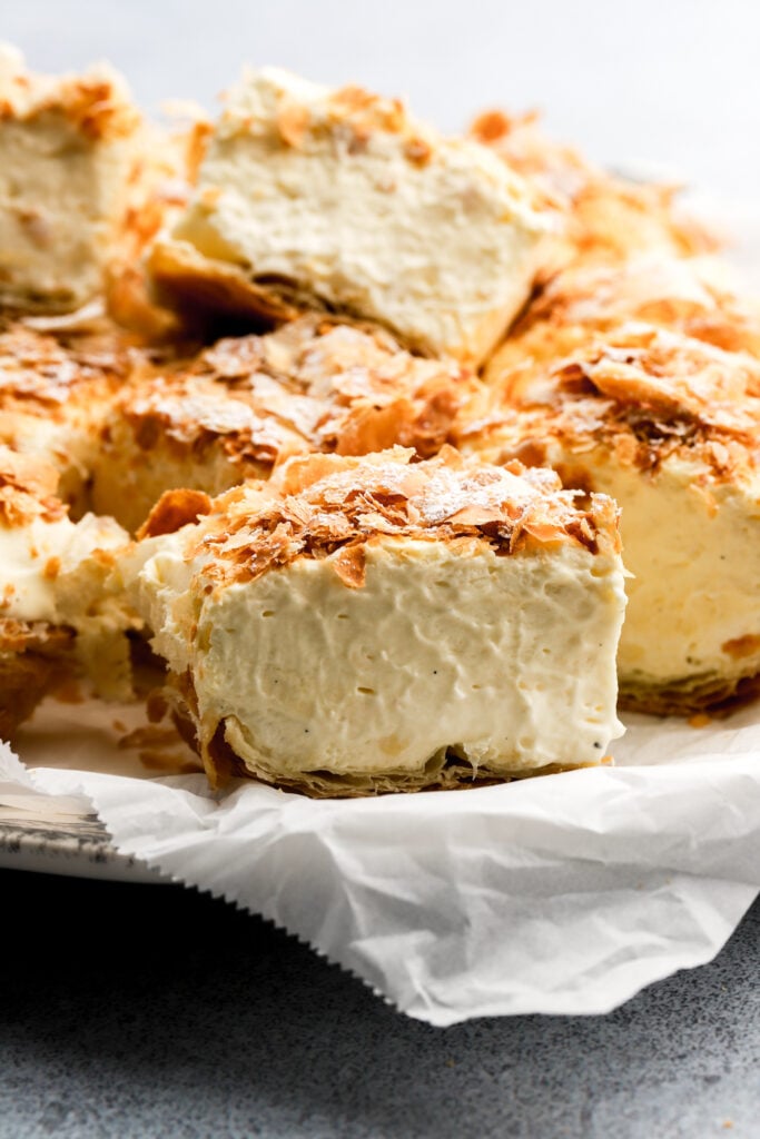 vanilla custard with puff pastry 