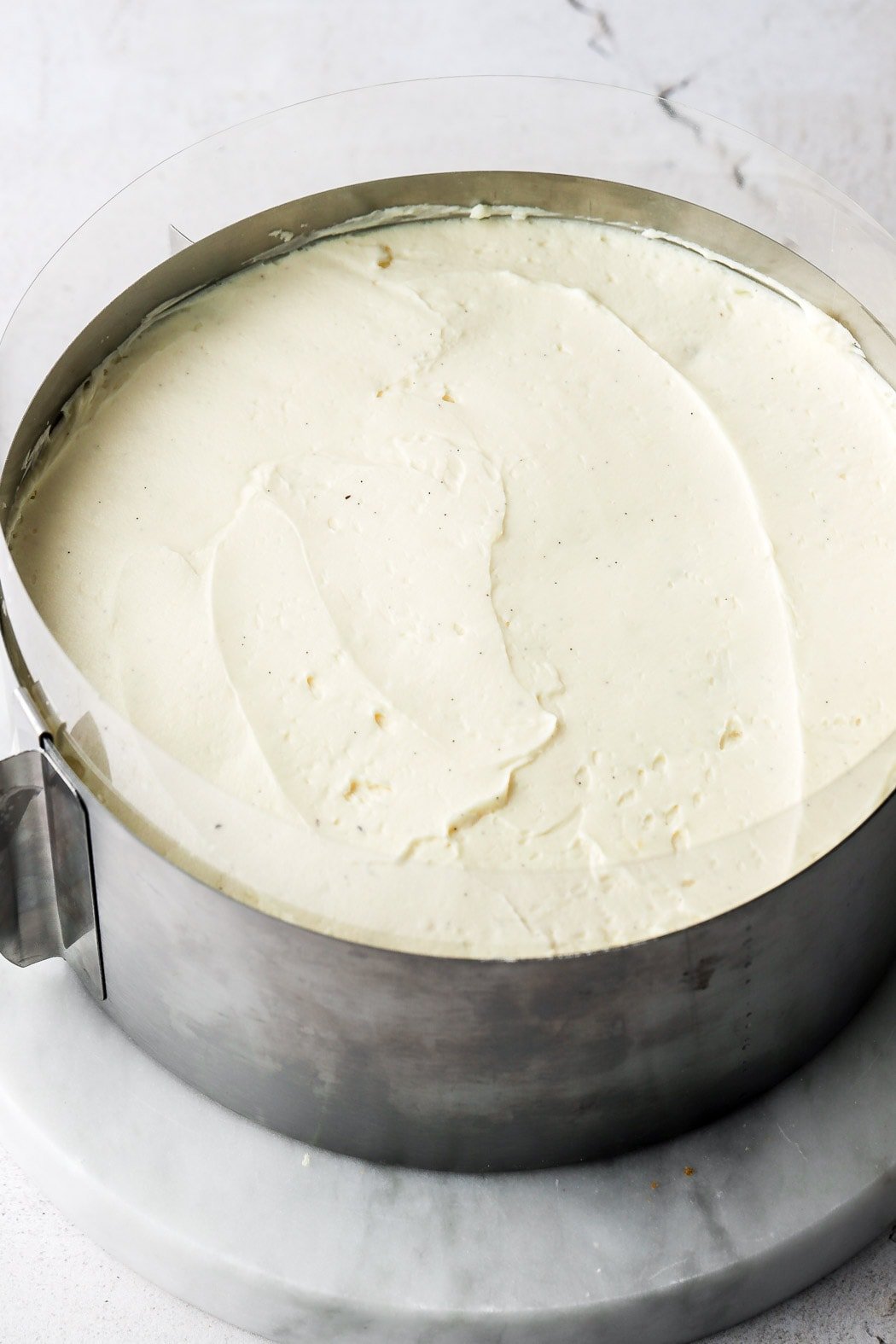 top with a flat layer of crème mousseline