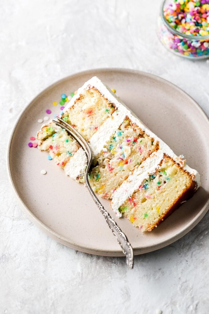funfetti cake slice