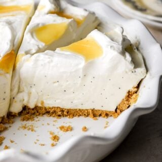 lemon poppy seed cheesecake sliced