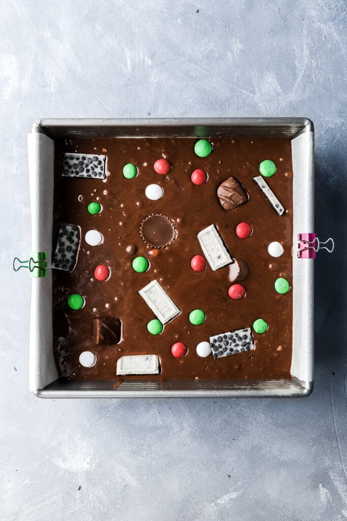 top with extra chocolate bars