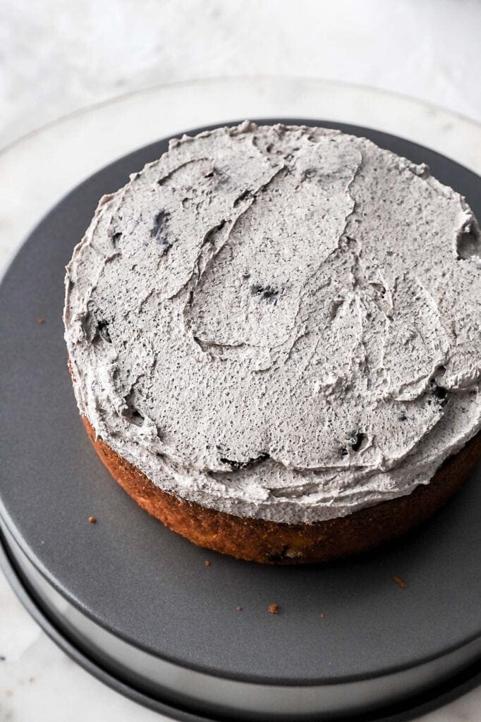 frosting with oreos