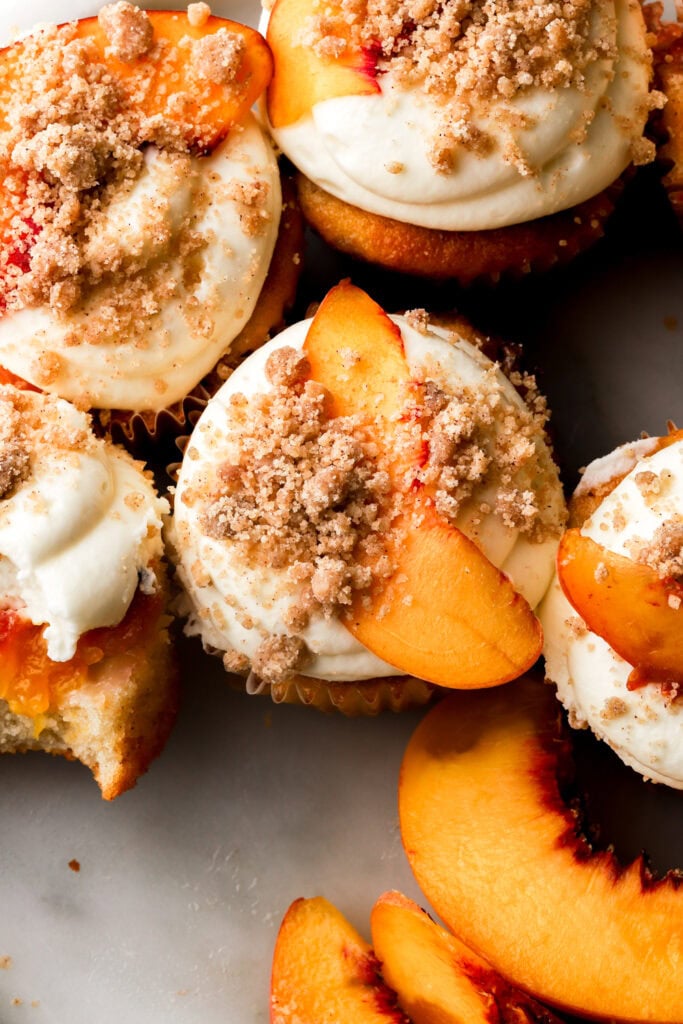 peach cobbler cupcakes overhead