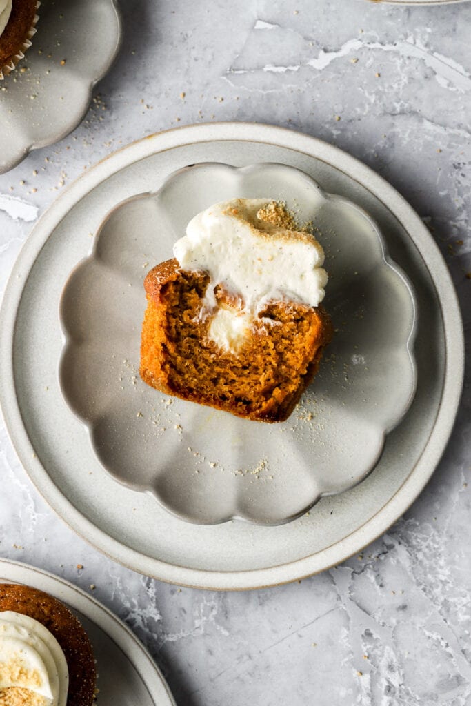 Pumpkin Cheesecake Cupcakes
