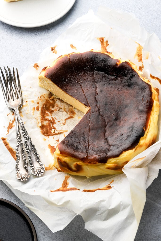 overhead of san sebastian/burnt basque cheesecake
