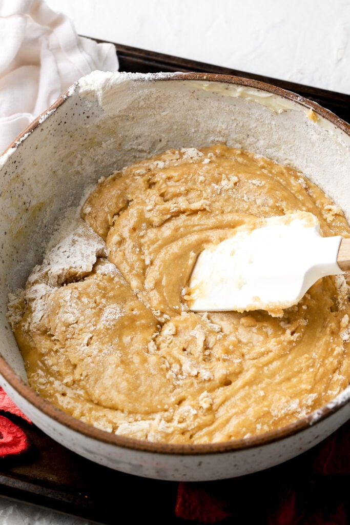 fold the flour into the wet ingredients