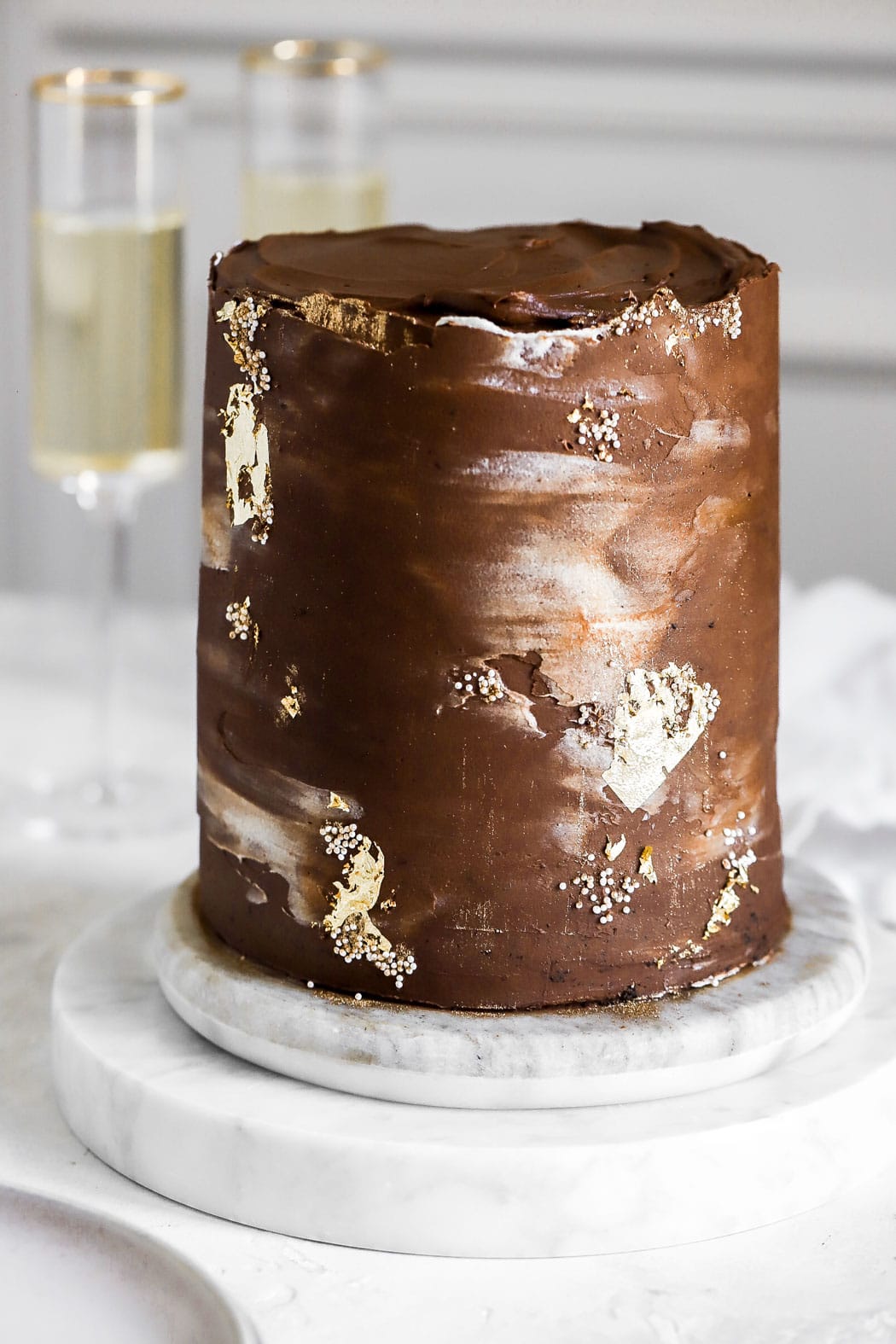 close up of tuxedo cake